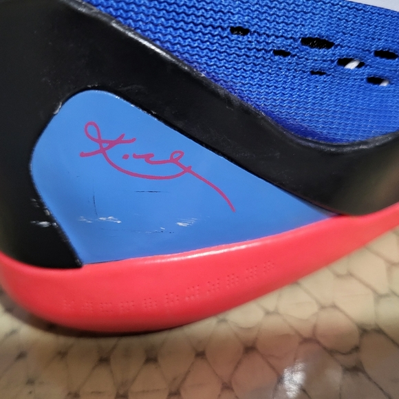 Kobe 9 GS, Nike Hyper Cobalt Pink, size 6.5y, used, no box,good condition - Picture 7 of 10
